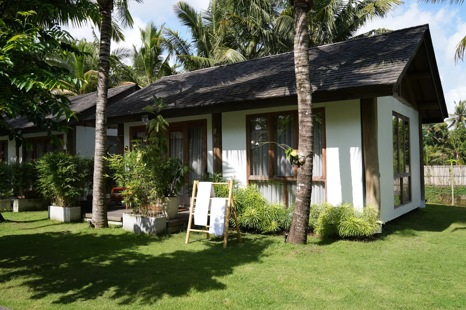 Villa 4 - Pool Side Villa — photo 2